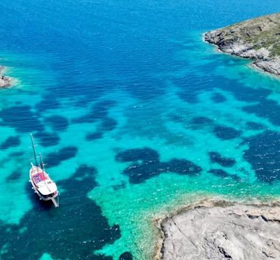 Top 5 Hidden BeachesNear Paros